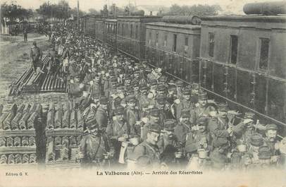 / CPA FRANCE 01 "La Valbonne, arrivée des réservistes"