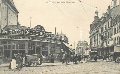 CPA  FRANCE 10 "Troyes, rue de la République"