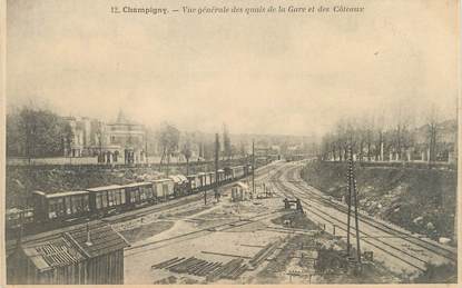 / CPA FRANCE 94 "Champigny, vue générale des quais" / GARE