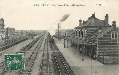 / CPA FRANCE 94 "Ivry, la gare d'Ivry Chevaleret"