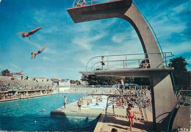 / CPSM FRANCE 87 "Limoges, la piscine'