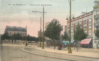 / CPA FRANCE 94 "Le Perreux, place de la République"