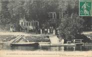 94 Val De Marne / CPA FRANCE 94 "Le Perreux, maison Delmez Frères, constructeurs de bateaux"