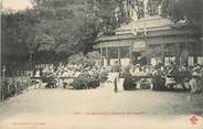 94 Val De Marne / CPA FRANCE 94 "Bois de Vincennes, Ile Daumesnil, l'heure de l'apéritif"