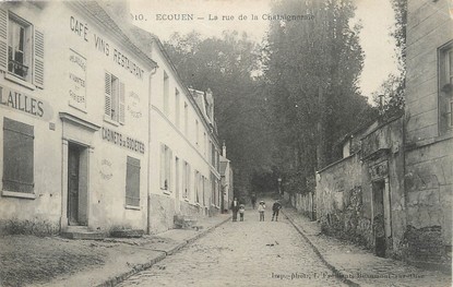 / CPA FRANCE 95 "Ecouen, la rue de la Châtaigneraie"