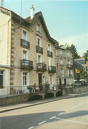 / CPSM FRANCE 88 "Plombière Les Bains, Hotel Bellevue"