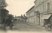 33 Gironde CPA FRANCE 33 "Saint Médard de Guizières, rue de la République"