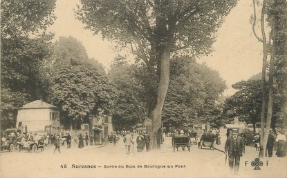 / CPA FRANCE 92 "Suresnes, sortie du Bois de Boulogne au pont"