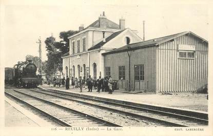 CPA FRANCE 36 "Reuilly; la gare" / TRAIN