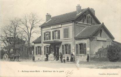 / CPA FRANCE 93 "Aulnay sous Bois, extérieur de la gare"