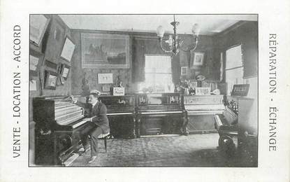 CPA  FRANCE 84  "Avignon, Salon de Pianos et d'Orgues, Louis BRUNEL, rue Trois Faucons"