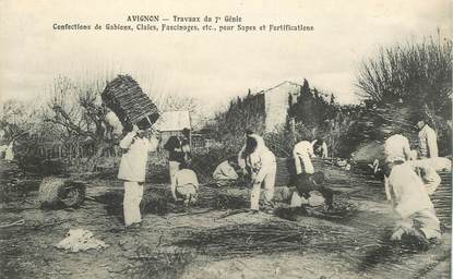 CPA  FRANCE 84  "Avignon, Travaux du 7e génie, Confections de Gabions, Claies pour Sapes et fortifications"