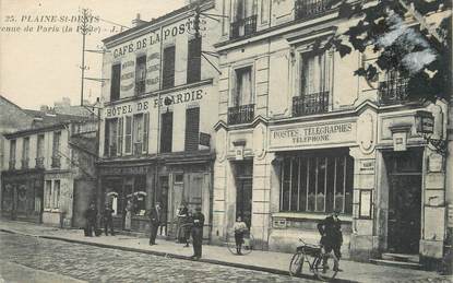 / CPA FRANCE 93 "La Plaine Saint Denis, av de Paris, la poste"