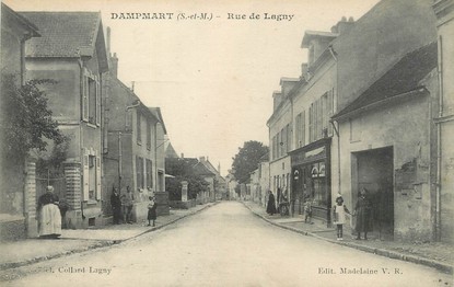 / CPA FRANCE 77 "Dampmart, rue de Lagny"