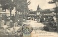 / CPA FRANCE 77 "Fontainebleau, la place centrale un jour de marché"