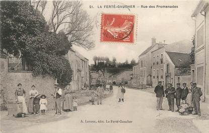 / CPA FRANCE 77 "La Ferté Gaucher, rue des promenades"