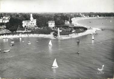 / CPSM FRANCE 29 "Bénodet, vue panoramique de la plage"