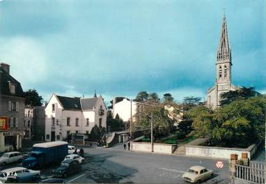 / CPSM FRANCE 29 "Brest, l'église de Saint Marc et la mairie"