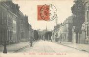 80 Somme CPA FRANCE 80 "Amiens, la rue Saint Fuscien"