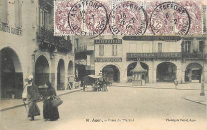 CPA FRANCE 47 "Agen, place du Marché" / TIMBRE TYPE BLANC