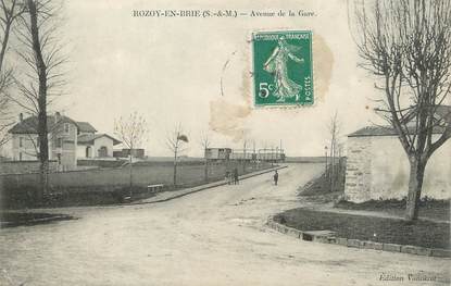 / CPA FRANCE 77 "Rozoy en Brie, av de la gare"