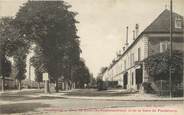 77 Seine Et Marne / CPA FRANCE 77 "Ponthierry, coin de la route de Fontainebleau et de la gare de Ponthierry"