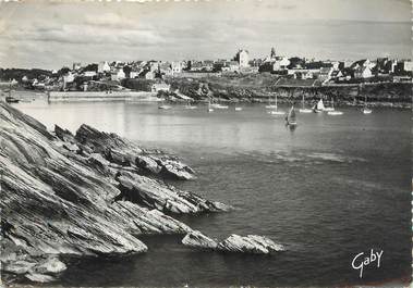 / CPSM FRANCE 29 "Le Conquet, vue générale sur l'avant port"