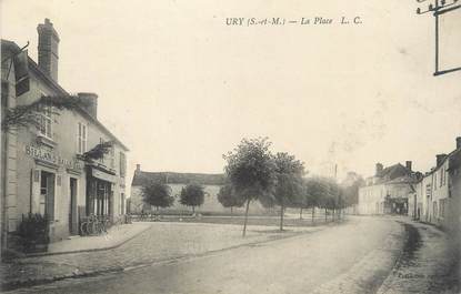 / CPA FRANCE 77 "Ury, la place"