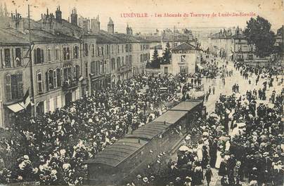 / CPA FRANCE 54 "Luneville, les abonnés du Tramway de Lunéville Einville"