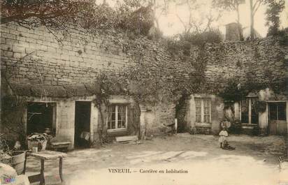 / CPA FRANCE 60 "Vineuil, carrière en habitation"