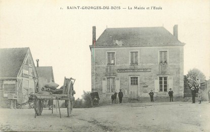 / CPA FRANCE 72 "Saint Georges du Bois, la mairie et l'école"