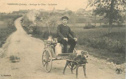 CPA FRANCE 45 "Varennes, attelage de chien, le laitier"