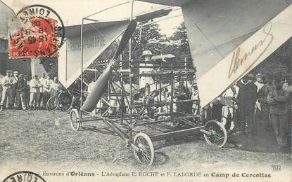 CPA FRANCE 45 "Env. d'Orléans, Aéroplane au camp de Cercottes" / AVIATION