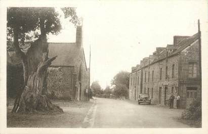 / CPA FRANCE 22 "Plumieux, chapelle de Saint Joseph et le chêne miraculeux"