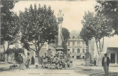 / CPA FRANCE 13 "Charleval, place de la mairie et château"