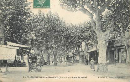 / CPA FRANCE 13 "Chateaurenard en Provence, place du marché" / REMOULEUR