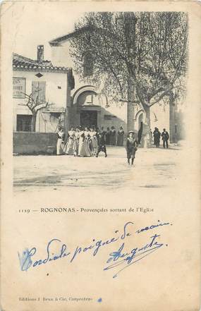 / CPA FRANCE 13 "Rognonas, provençales sortant de l'église"