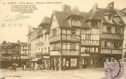 / CPA FRANCE 14 "Lisieux, vieilles maisons, place de la Halle au Beurre"