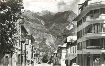 / CPSM FRANCE 73 "Saint Jean de Maurienne, la rue de la libération"