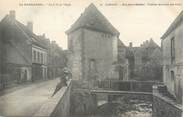 61 Orne / CPA FRANCE 61 "Longny, rue Saint Hubert, vieilles maisons du l'eau"