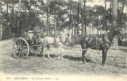 33 Gironde CPA FRANCE 33 "Arcachon, la voiture à Sable"