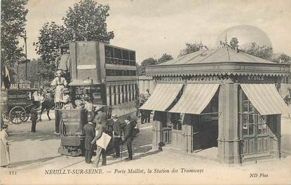 CPA FRANCE 92 "Neuilly sur Seine, Porte Maillot, la station des tramways" / BUS