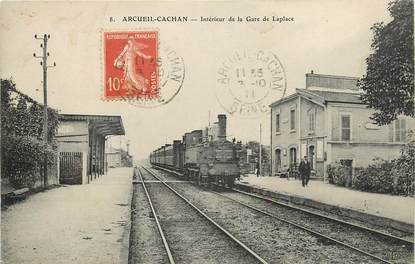 CPA FRANCE 94 "Arcueil Cachan, la gare" / TRAIN