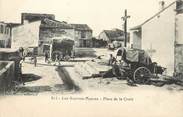 13 Bouch Du Rhone / CPA FRANCE 13 "Les Saintes Maries, place de la Croix"