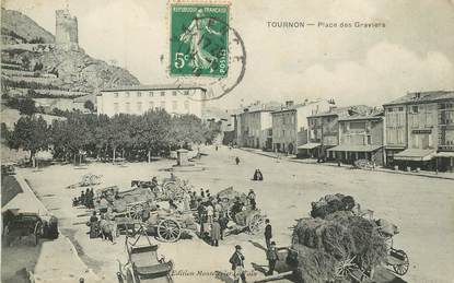 CPA FRANCE 07  "Tournon, place des Graviers"