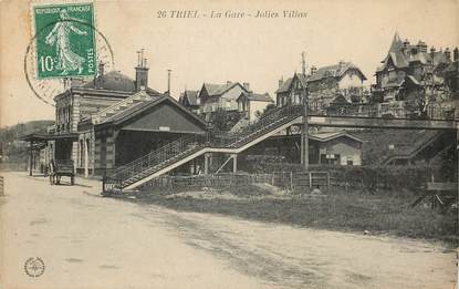 CPA FRANCE 78 "Triel, la Gare, jolies villas"