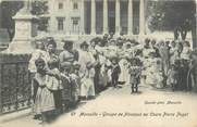 13 Bouch Du Rhone / CPA FRANCE 13 "Marseille, groupe de nounous au cours Pierre Puget"