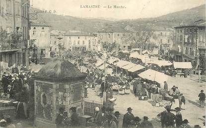 CPA FRANCE 07 "Lamastre, le marché"