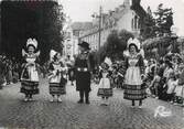 29 Finistere / CPSM FRANCE 29 "Quimper, la célèbre barde breton Cueff de Pont Aven" / FOLKLORE