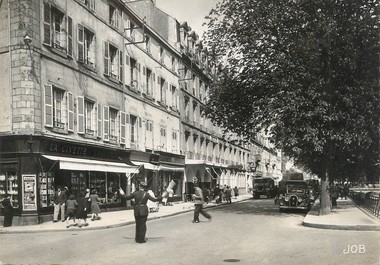 / CPSM FRANCE 29 "Quimper, la rue du Parc"